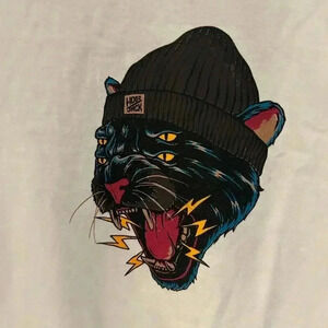Hobo Jack Limited edition Panther beanie t shirt men’s small